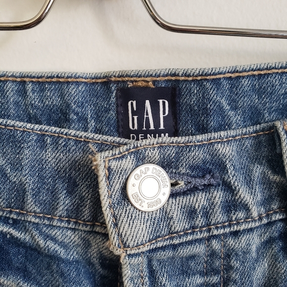 GAP American Pockets Distressed Jean Shorts Sz 26 - Picture 8 of 12